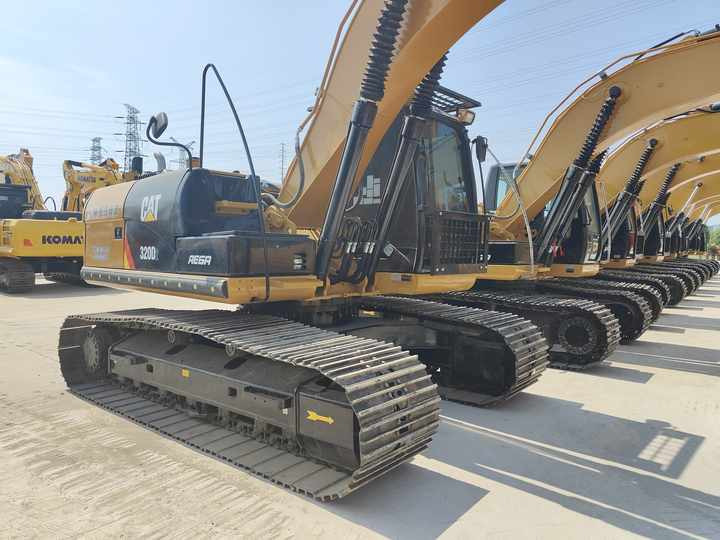 Used Excavator Catterpiller Cat320D with Wide Track Shoe Hot Sale Used Engineering & Construction Machinery - Lintekskavaator: pilt 5 Used Excavator Catterpiller Cat320D with Wide Track Shoe Hot Sale Used Engineering & Construction Machinery - Lintekskavaator: pilt 5