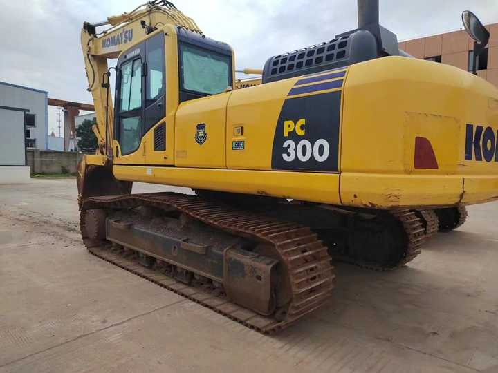 Used Good Quality Japan Original PC300-8 in Good Condition PC300-8 Komatsu - Lintekskavaator: pilt 3 Used Good Quality Japan Original PC300-8 in Good Condition PC300-8 Komatsu - Lintekskavaator: pilt 3