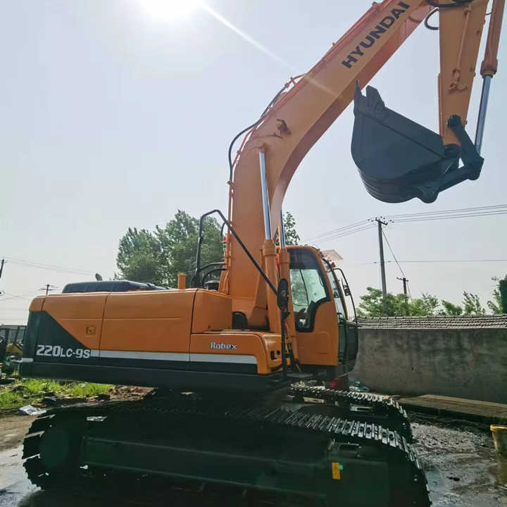 Used HYUNDAI R220-9S New Model Excavator Second Hand Machine Popular Brand Korean hyundai Hydraulic Machinery - Lintekskavaator: pilt 1 Used HYUNDAI R220-9S New Model Excavator Second Hand Machine Popular Brand Korean hyundai Hydraulic Machinery - Lintekskavaator: pilt 1