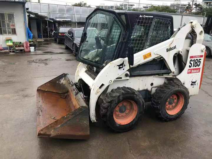 Used Heavy Construction Equipment bobcat S185 Second Hand Skid Steers Used Machine Hot Sale - Kompaktlaadur: pilt 3 Used Heavy Construction Equipment bobcat S185 Second Hand Skid Steers Used Machine Hot Sale - Kompaktlaadur: pilt 3