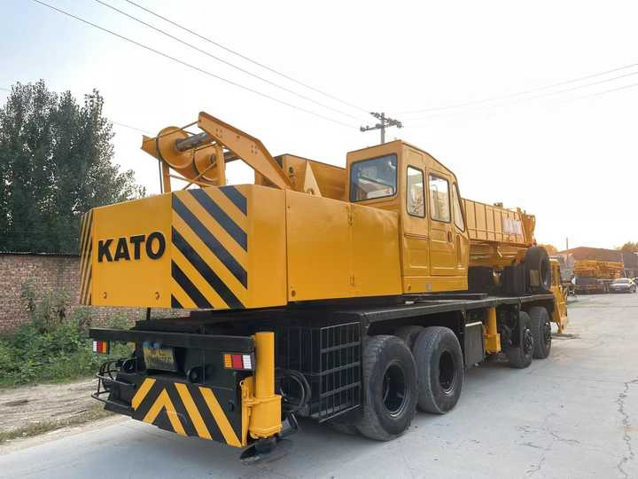 Used Heavy Construction Equipment kato 50 Tons Second Hand Mobile Crane Used Machine Hot Sale - Autokraana: pilt 3 Used Heavy Construction Equipment kato 50 Tons Second Hand Mobile Crane Used Machine Hot Sale - Autokraana: pilt 3