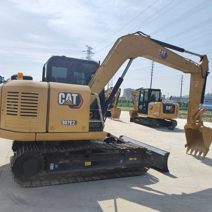 Used Mini Cat 307E2 Excavator with Good Condition for Sale - Miniekskavaator: pilt 1 Used Mini Cat 307E2 Excavator with Good Condition for Sale - Miniekskavaator: pilt 1