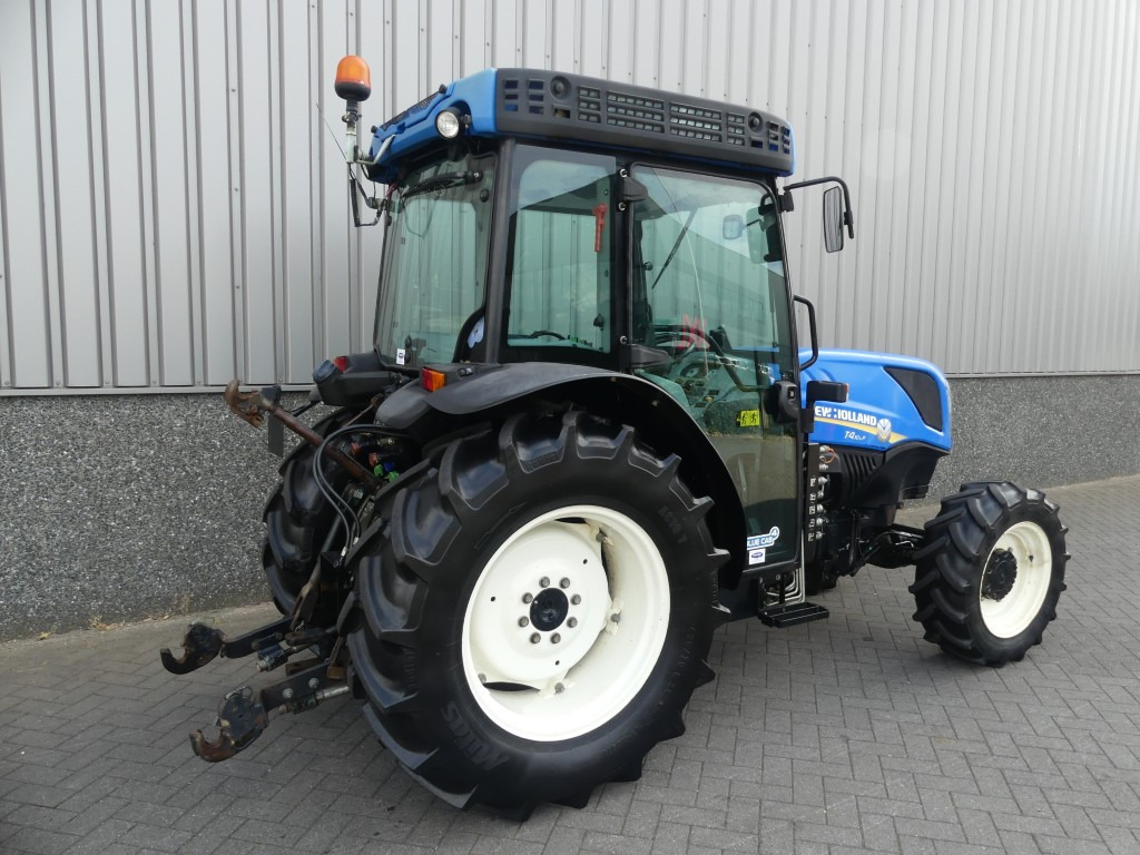 Väiketraktor New Holland T4.100F: pilt 46