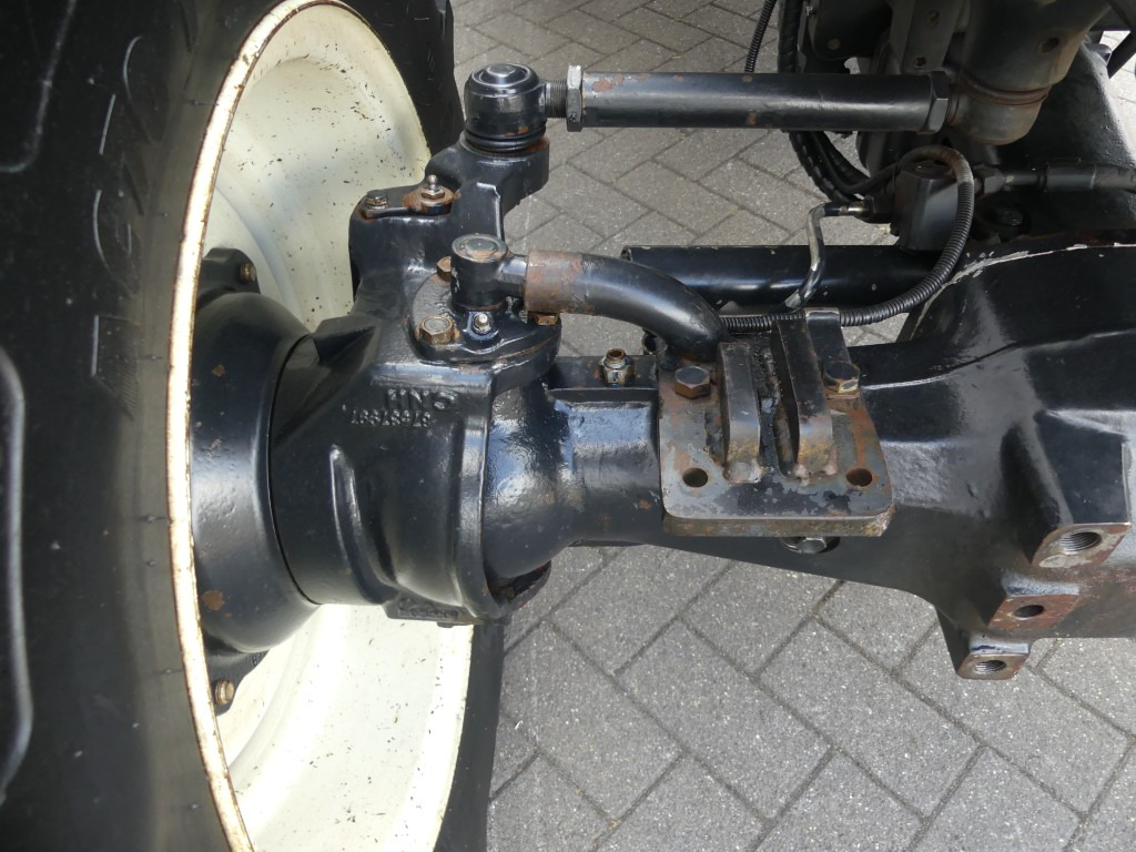 Väiketraktor New Holland T4.100F: pilt 21