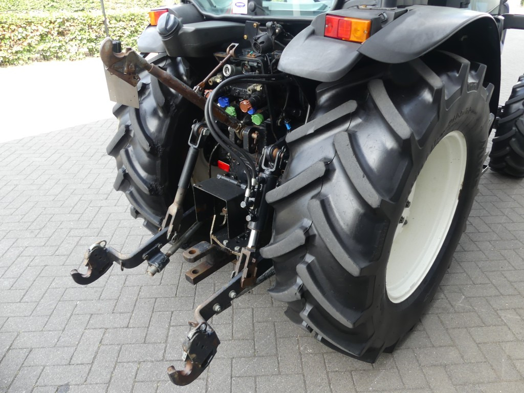 Väiketraktor New Holland T4.100F: pilt 29