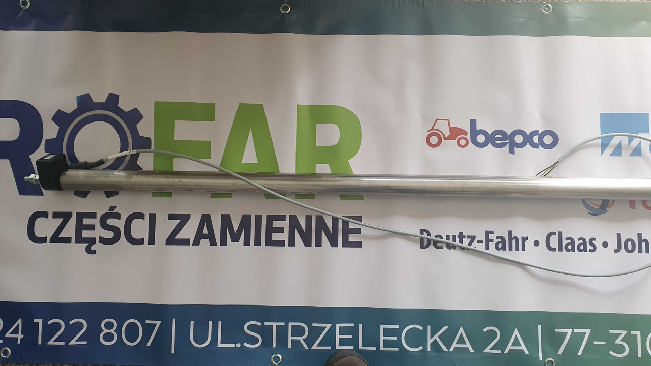 Czujnik strat ziarna kombajn Deutz Fahr Topliner - Varuosa - Põllutööseade: pilt 1 Czujnik strat ziarna kombajn Deutz Fahr Topliner - Varuosa - Põllutööseade: pilt 1