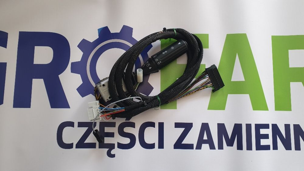 Przełącznik wielofunkcyjny Deutz-Fahr , Same , Lamborghini 0443_8653 - Varuosa - Põllutööseade: pilt 1 Przełącznik wielofunkcyjny Deutz-Fahr , Same , Lamborghini 0443_8653 - Varuosa - Põllutööseade: pilt 1