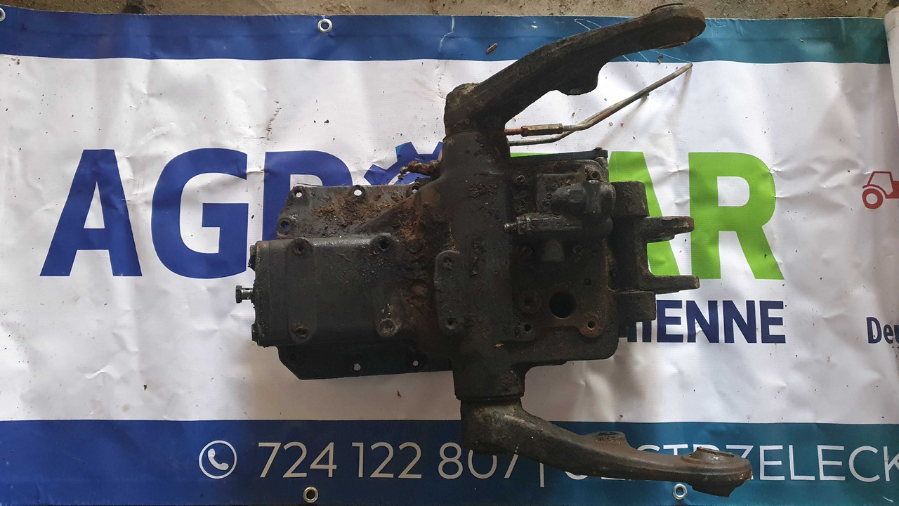 Tylny podnośnik obudowa plecak Deutz Fahr Same Massey 0.011.2299.3 - Varuosa - Põllutööseade: pilt 1 Tylny podnośnik obudowa plecak Deutz Fahr Same Massey 0.011.2299.3 - Varuosa - Põllutööseade: pilt 1