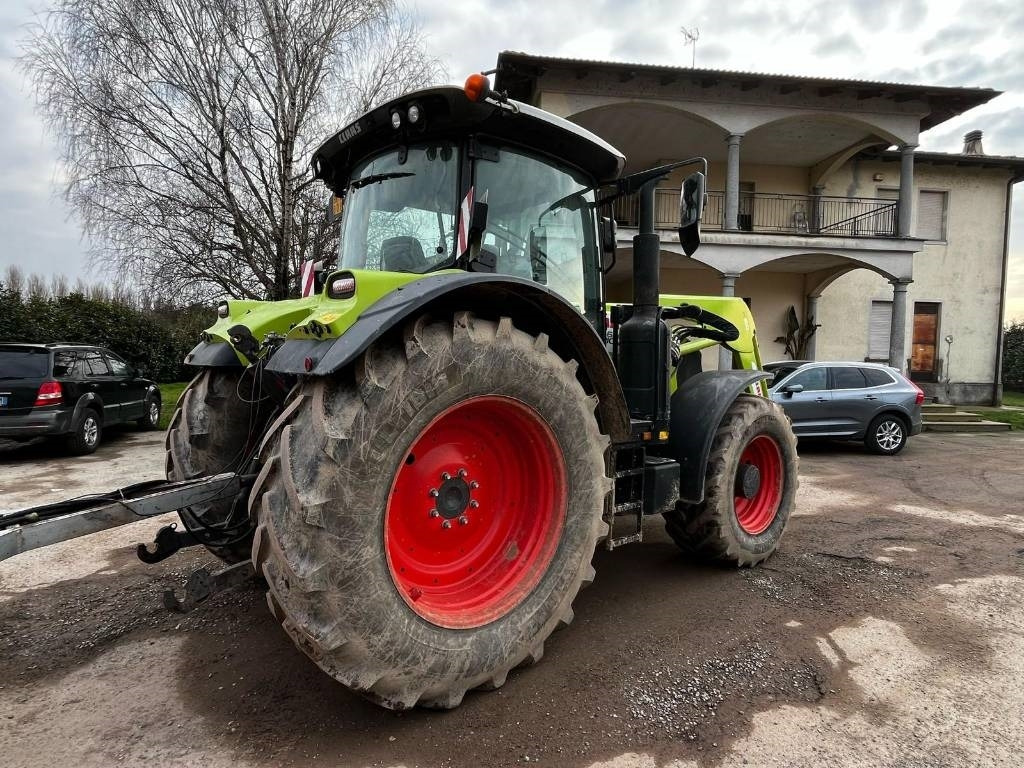 Claas Arion 650 Cmatic - Traktor: pilt 3 Claas Arion 650 Cmatic - Traktor: pilt 3