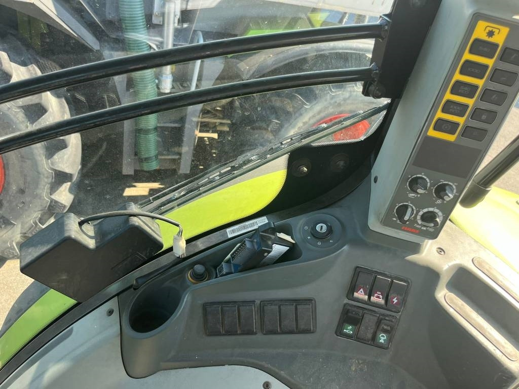 Traktor Claas Axion 830 Cmatic: pilt 16