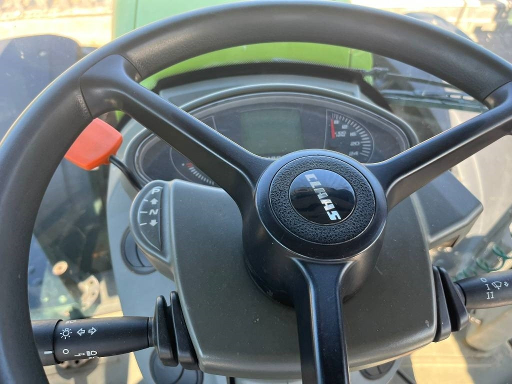 Traktor Claas Axion 830 Cmatic: pilt 13