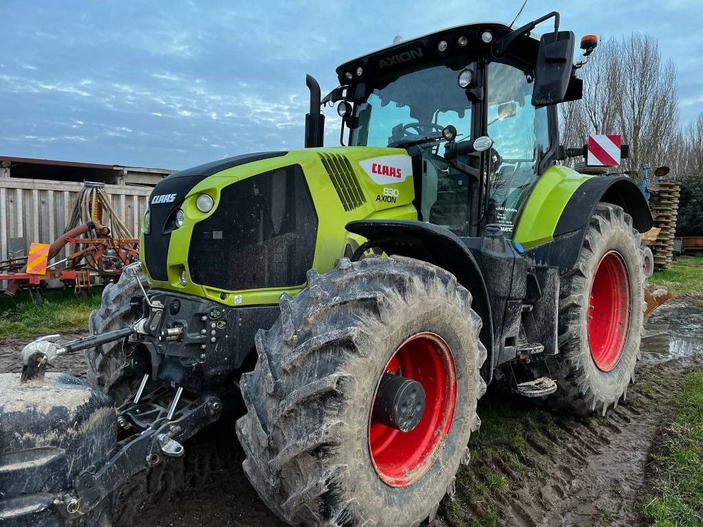 Claas Axion 830 Cmatic - Traktor: pilt 3 Claas Axion 830 Cmatic - Traktor: pilt 3