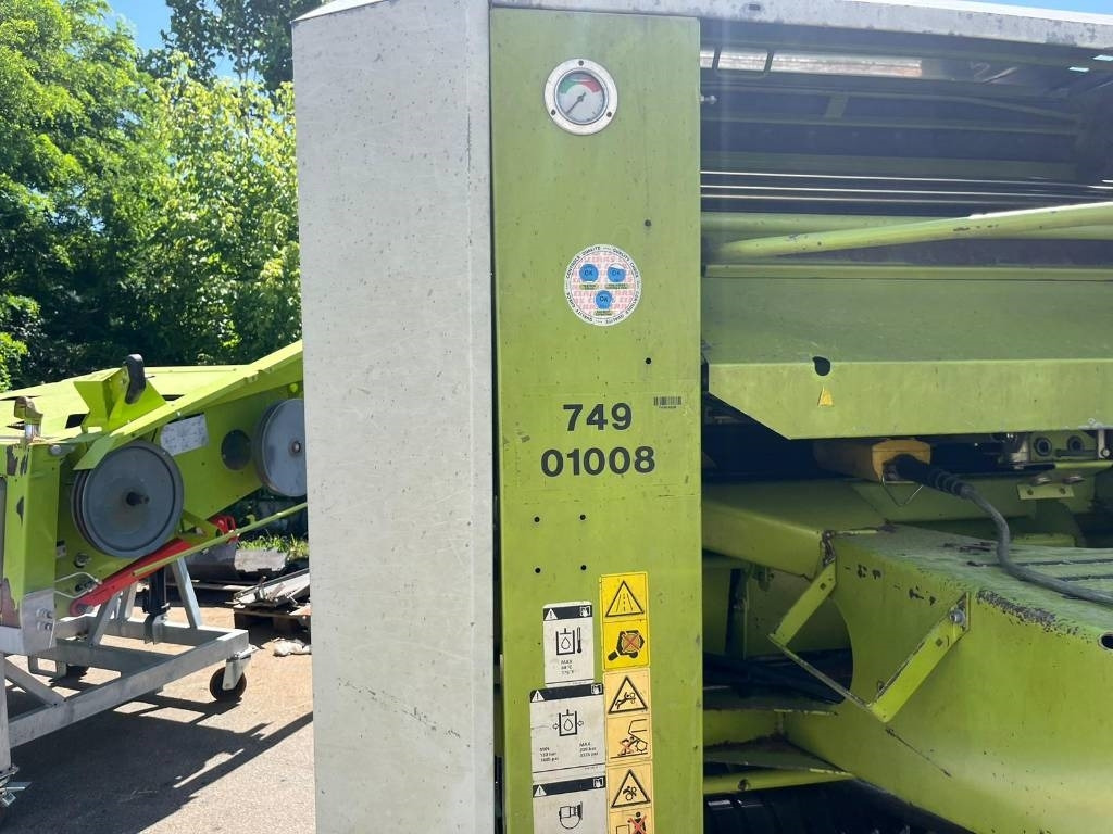 Claas Rollant 240 - Heinapress, ümmargune: pilt 2 Claas Rollant 240 - Heinapress, ümmargune: pilt 2