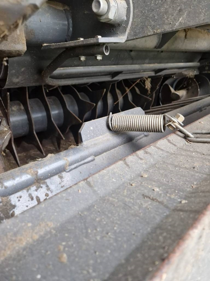 Claas VARIANT 380 PRO RF - Heinapress, ümmargune: pilt 3 Claas VARIANT 380 PRO RF - Heinapress, ümmargune: pilt 3