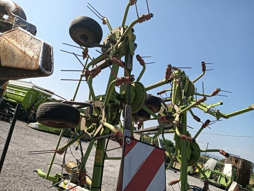Claas Volto 900 T - Kaarutaja/ Reha: pilt 2 Claas Volto 900 T - Kaarutaja/ Reha: pilt 2