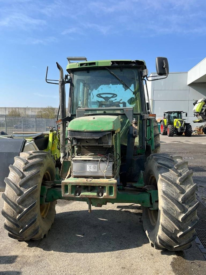 John Deere 6310 - Traktor: pilt 2 John Deere 6310 - Traktor: pilt 2