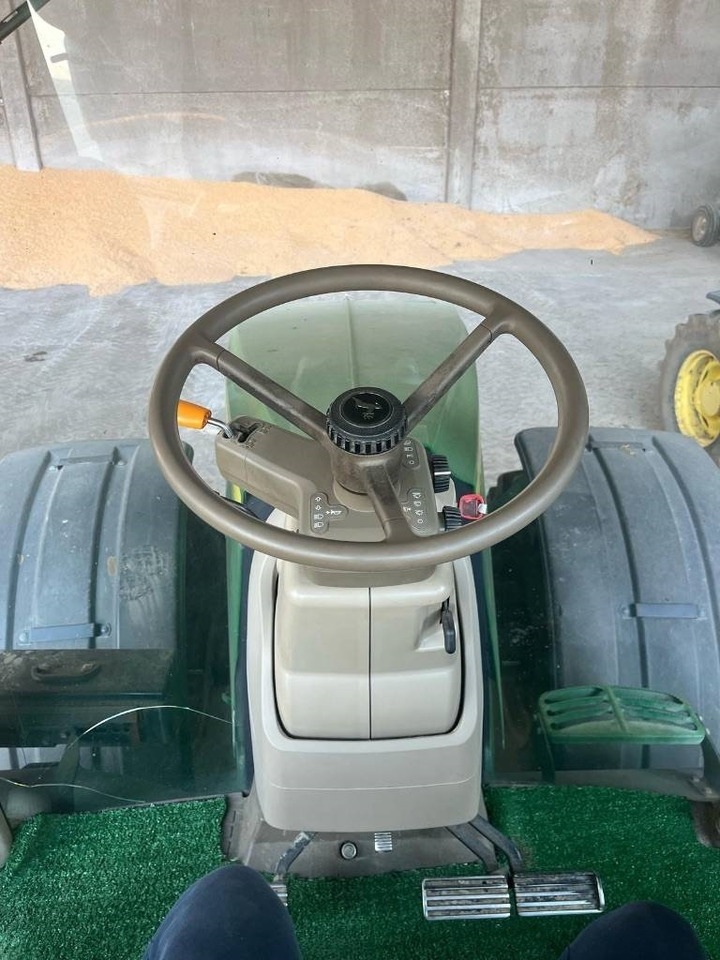 John Deere 7230 R - Traktor: pilt 5 John Deere 7230 R - Traktor: pilt 5