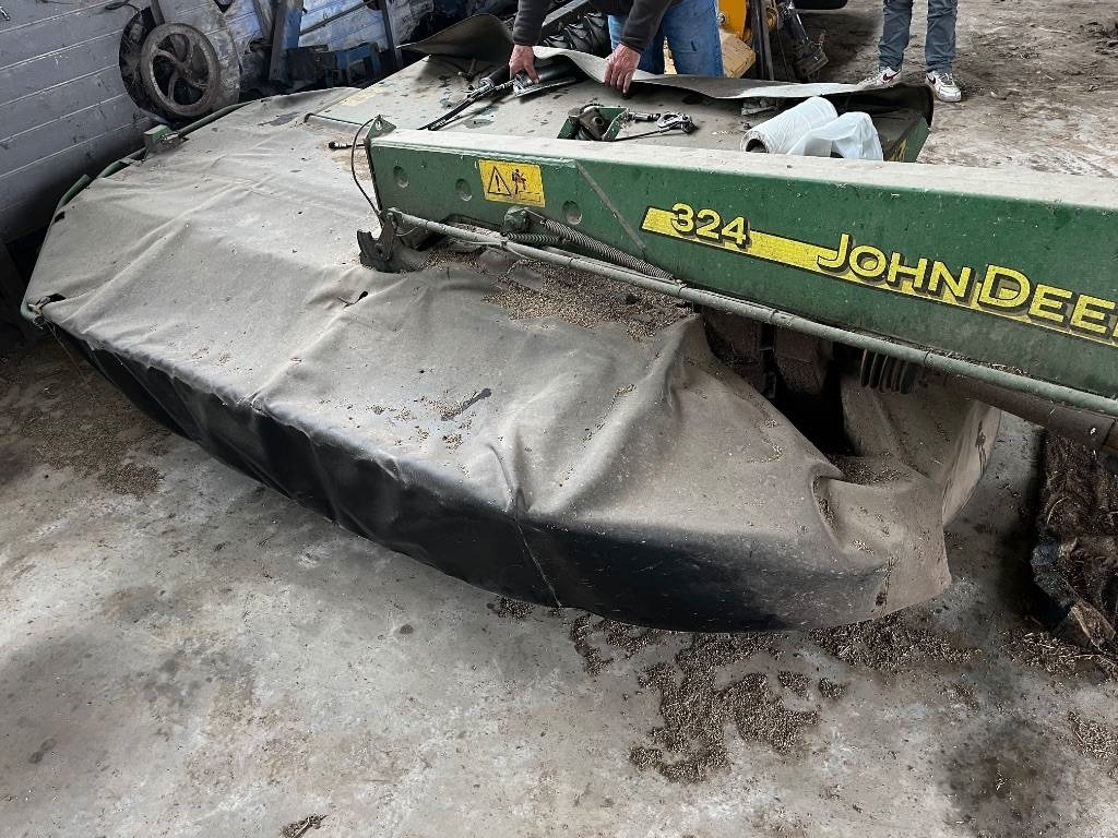 John Deere CC0324 - Niiduk: pilt 2 John Deere CC0324 - Niiduk: pilt 2
