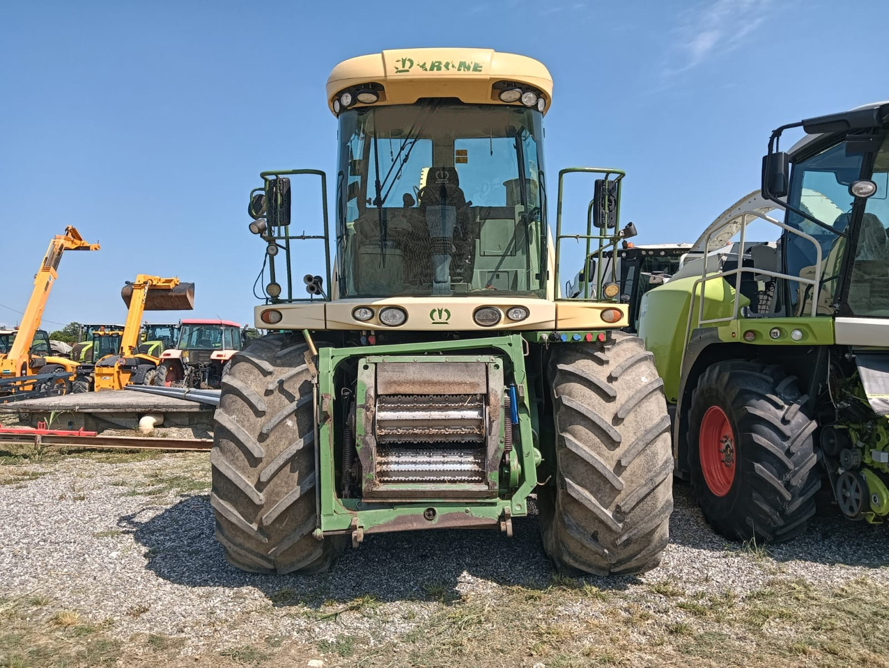 KRONE BIG X 850 - Koristusmasin: pilt 2 KRONE BIG X 850 - Koristusmasin: pilt 2