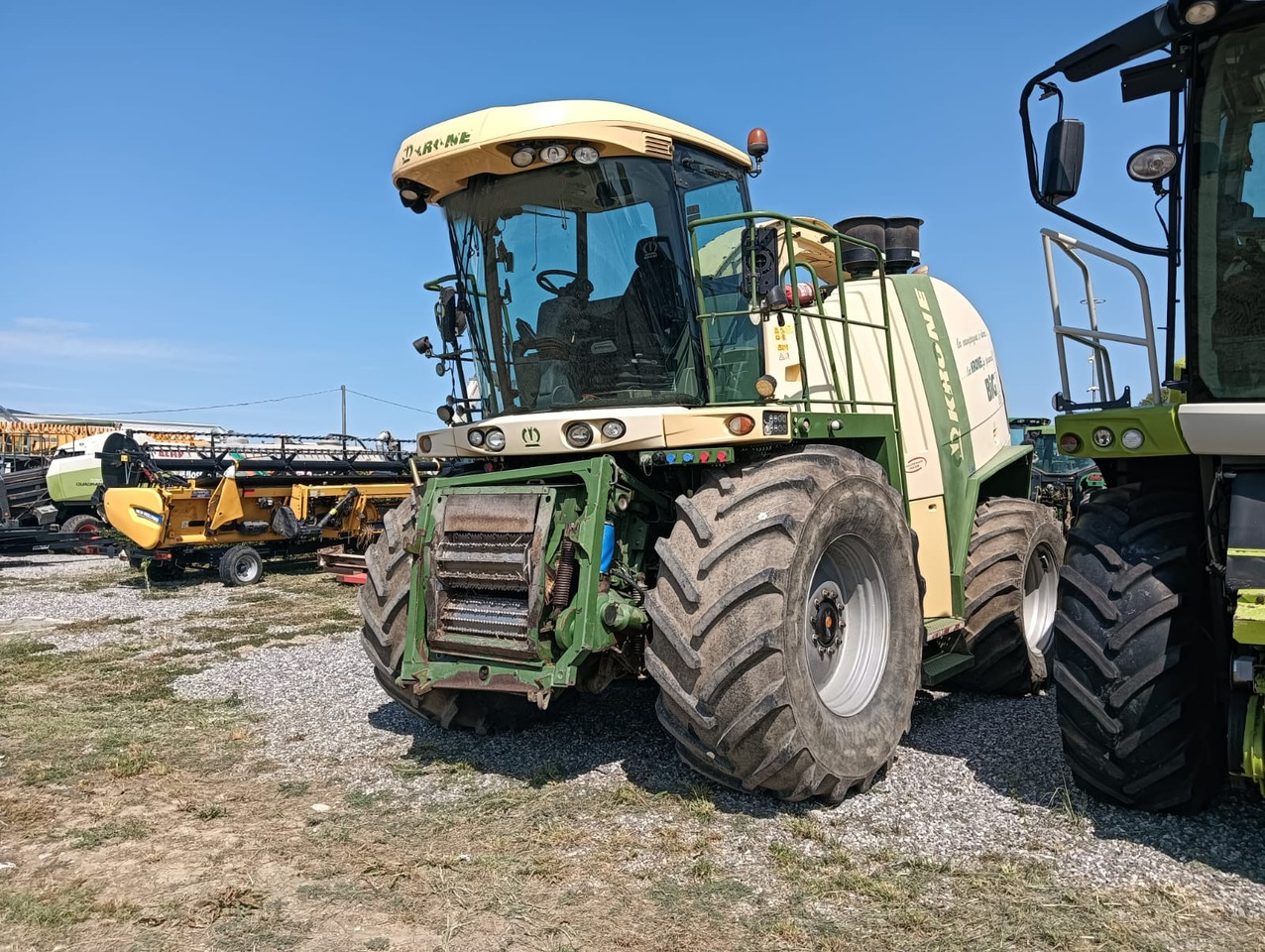 KRONE BIG X 850 - Koristusmasin: pilt 3 KRONE BIG X 850 - Koristusmasin: pilt 3