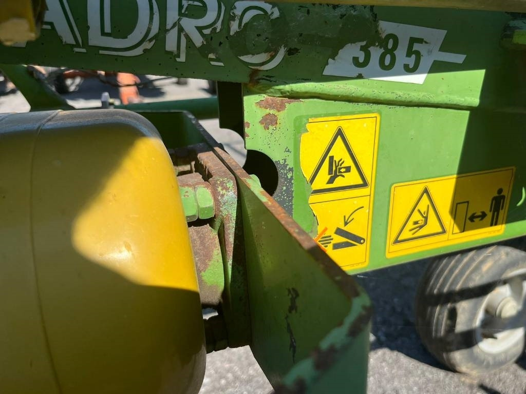Krone SWADRO 385 - Heinapalli mähkija: pilt 3 Krone SWADRO 385 - Heinapalli mähkija: pilt 3