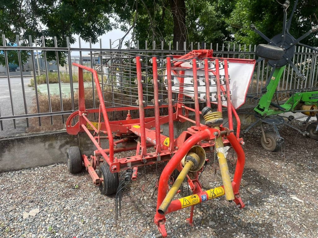 Kuhn GA 3201 G M - Kaarutaja/ Reha: pilt 1 Kuhn GA 3201 G M - Kaarutaja/ Reha: pilt 1