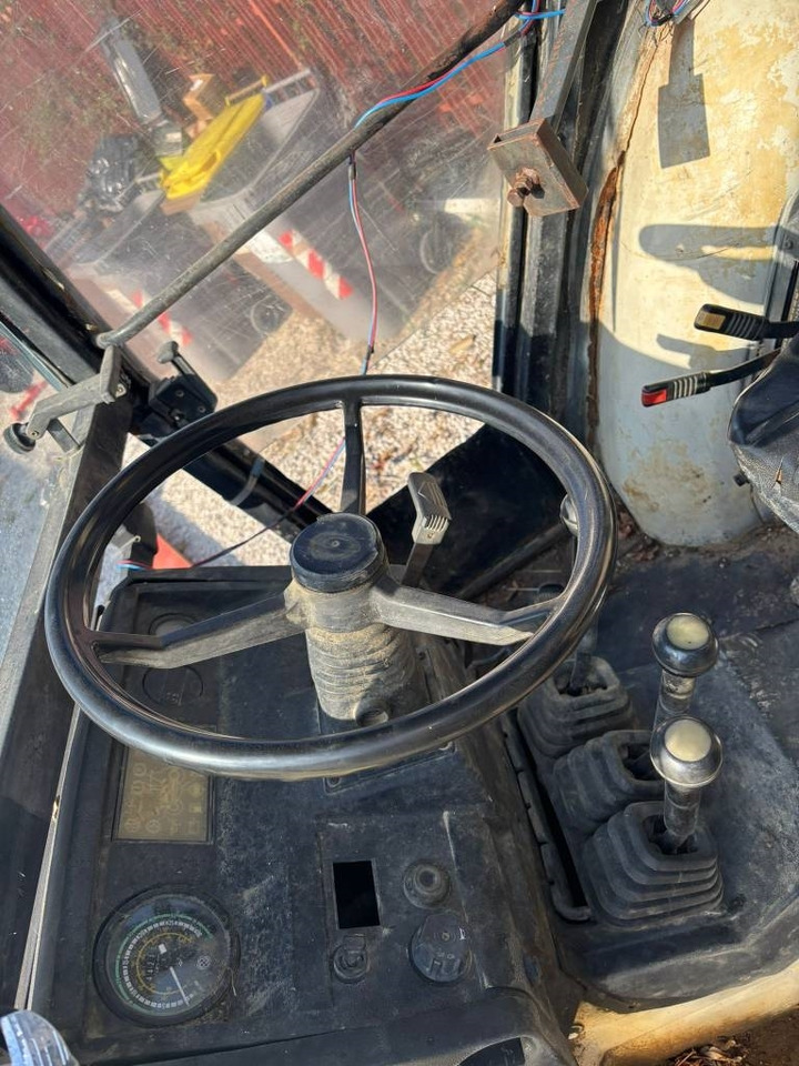 Lamborghini 600 V DT - Traktor: pilt 5 Lamborghini 600 V DT - Traktor: pilt 5