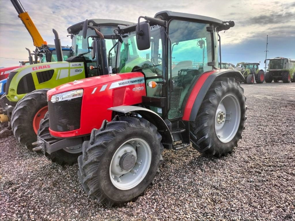 Massey Ferguson 4709 - Traktor: pilt 2 Massey Ferguson 4709 - Traktor: pilt 2