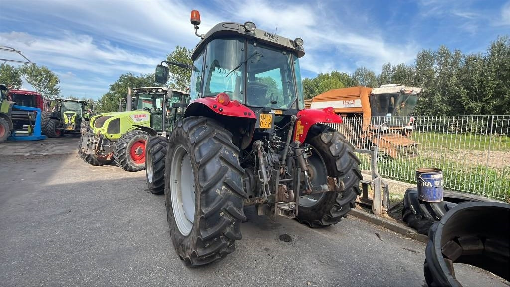 Massey Ferguson 5470 - Traktor: pilt 4 Massey Ferguson 5470 - Traktor: pilt 4