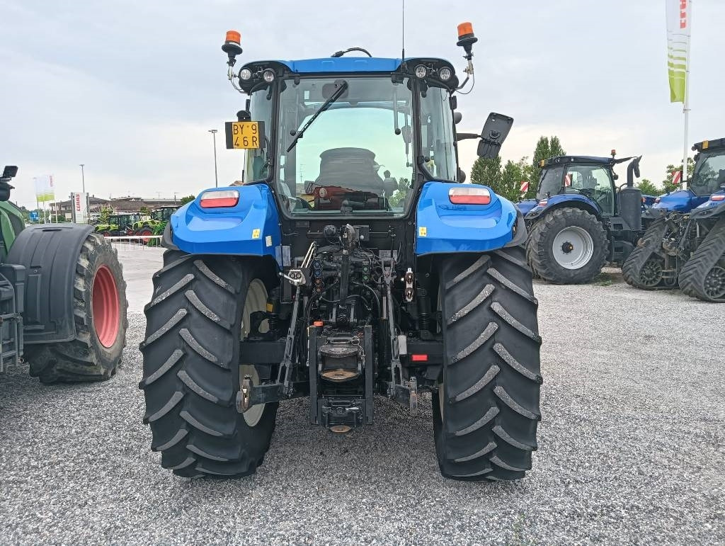Traktor New Holland T 5.120: pilt 9