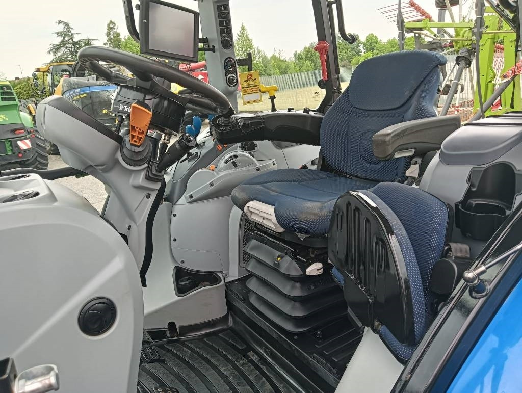 Traktor New Holland T 5.120: pilt 10