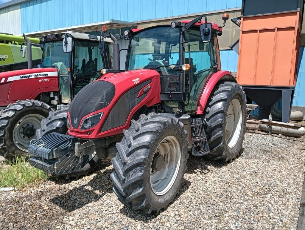 Valtra A 114 - Traktor: pilt 3 Valtra A 114 - Traktor: pilt 3