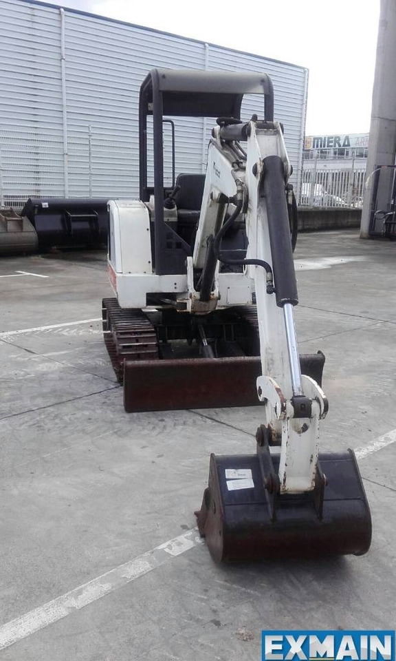 Bobcat X 325 - Miniekskavaator: pilt 3 Bobcat X 325 - Miniekskavaator: pilt 3