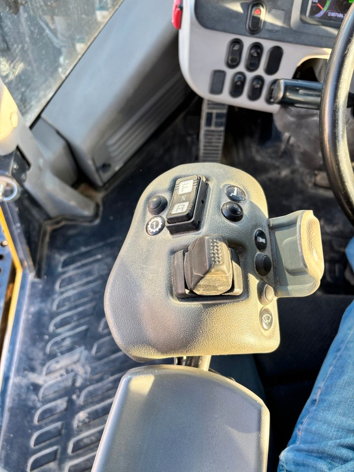 Komatsu WA470-8E0 Joystick-Lenkung ECSS - Rataslaadur: pilt 5 Komatsu WA470-8E0 Joystick-Lenkung ECSS - Rataslaadur: pilt 5