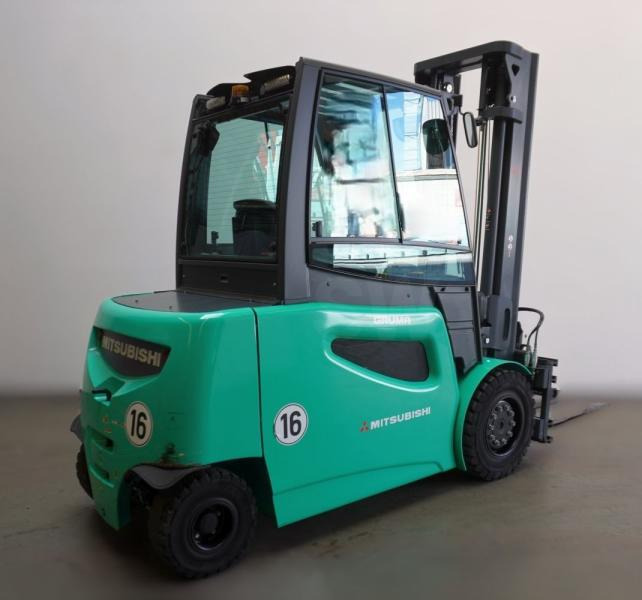 Mitsubishi FB40-2 - Elektritõstuk: pilt 3 Mitsubishi FB40-2 - Elektritõstuk: pilt 3