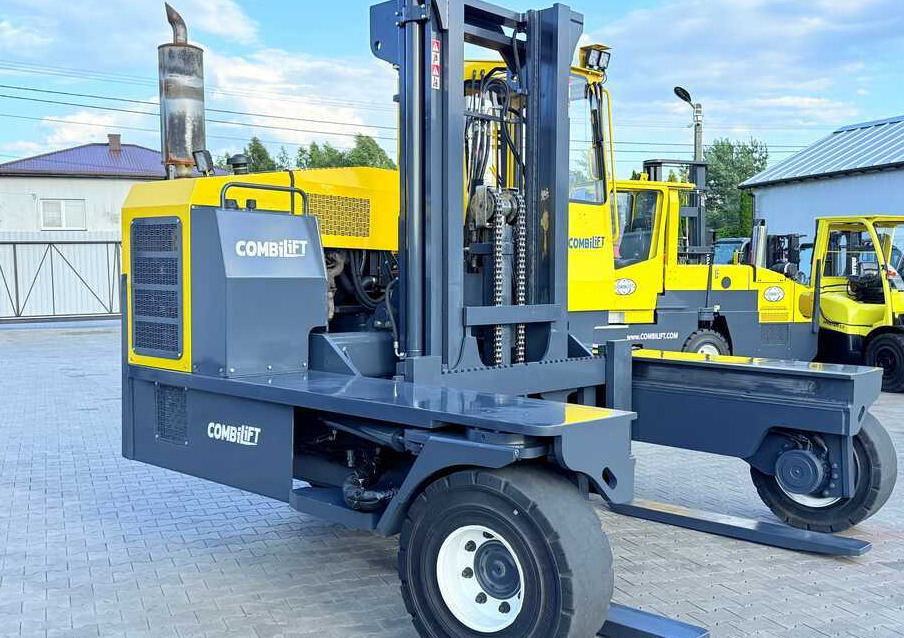 Combilift C14000 / DUPLEX - 3600 / GAS / FREE-LIFT - 4-suunaline lükandmastiga tõstuk: pilt 2 Combilift C14000 / DUPLEX - 3600 / GAS / FREE-LIFT - 4-suunaline lükandmastiga tõstuk: pilt 2
