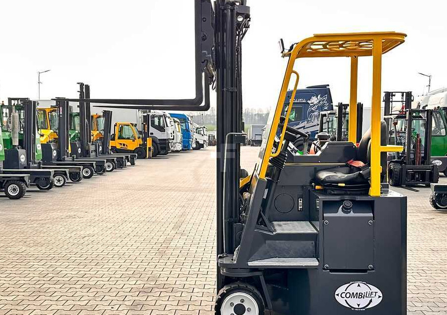 4-suunaline lükandmastiga tõstuk Combilift C2500CB / DUPLEX / 4100MM / DIESEL / FREE LIFT / FORK POSITIONER / SIDE SHIFT / LIKE NEW: pilt 13