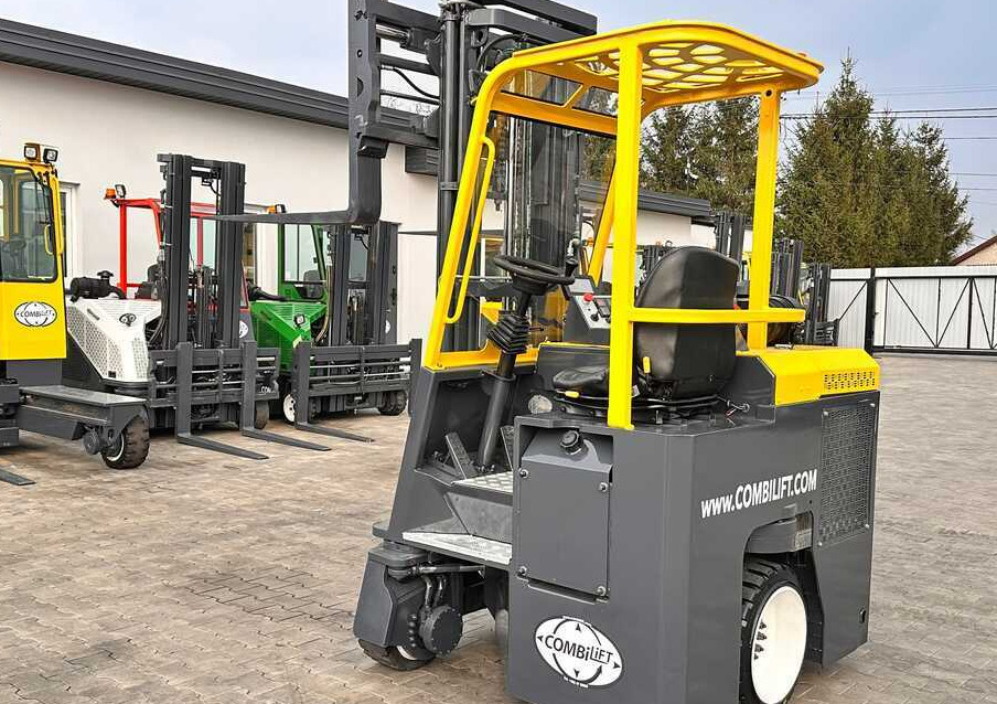 4-suunaline lükandmastiga tõstuk Combilift C2500CB / DUPLEX / 4100MM / DIESEL / FREE LIFT / FORK POSITIONER / SIDE SHIFT / LIKE NEW: pilt 28