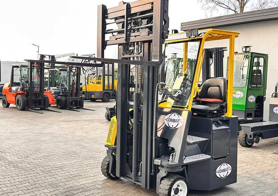4-suunaline lükandmastiga tõstuk Combilift C2500CB / DUPLEX / 4100MM / DIESEL / FREE LIFT / FORK POSITIONER / SIDE SHIFT / LIKE NEW: pilt 14