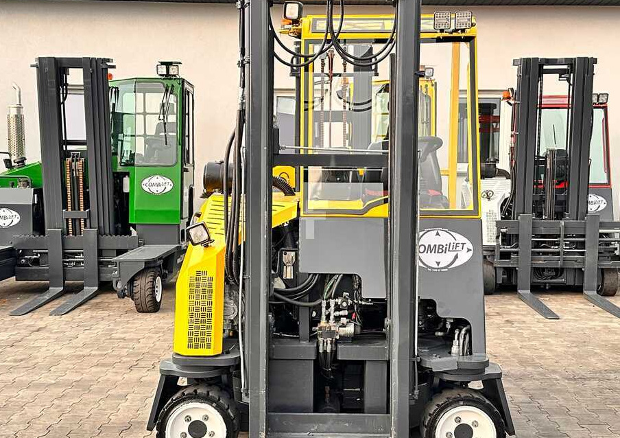 4-suunaline lükandmastiga tõstuk Combilift C2500CB / DUPLEX / 4100MM / DIESEL / FREE LIFT / FORK POSITIONER / SIDE SHIFT / LIKE NEW: pilt 19