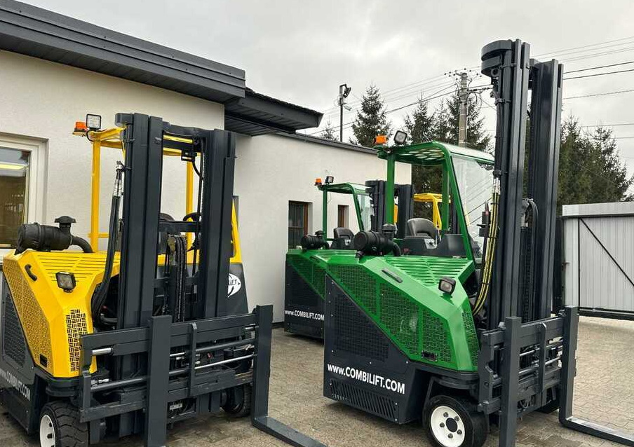 Combilift C2500CB-Triplex 6000mm -Only 4658 hours - 4-suunaline lükandmastiga tõstuk: pilt 3 Combilift C2500CB-Triplex 6000mm -Only 4658 hours - 4-suunaline lükandmastiga tõstuk: pilt 3