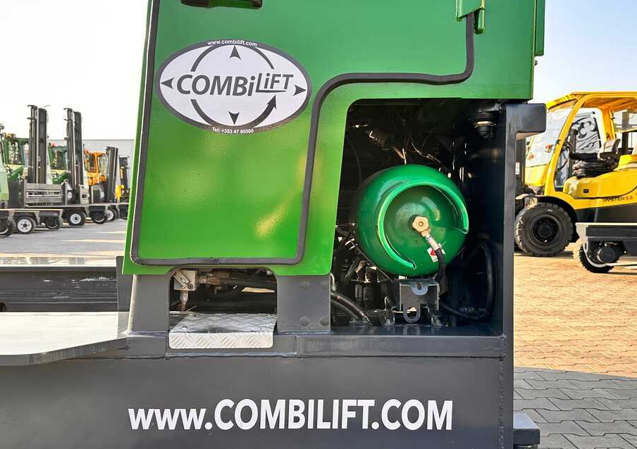 Combilift C3000 / DUPLEX / 4100MM / LPG / FREE LIFT / LIKE NEW - 4-suunaline lükandmastiga tõstuk: pilt 3 Combilift C3000 / DUPLEX / 4100MM / LPG / FREE LIFT / LIKE NEW - 4-suunaline lükandmastiga tõstuk: pilt 3