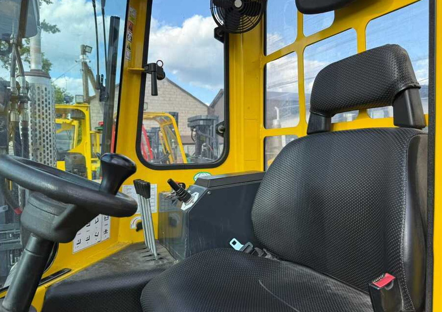 Combilift C3000 / ONLY 1510 HOURS / GAS / TRIPLEX 4900 / LIKE NEW - 4-suunaline lükandmastiga tõstuk: pilt 2 Combilift C3000 / ONLY 1510 HOURS / GAS / TRIPLEX 4900 / LIKE NEW - 4-suunaline lükandmastiga tõstuk: pilt 2