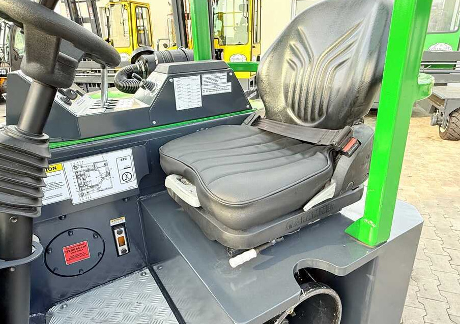 4-suunaline lükandmastiga tõstuk Combilift C3000CB / LPG / TRIPLEX – 6500MM / FREE LIFT / FORK POSITIONER / SIDE SHIFT / EXCELLENT CONDITION: pilt 14