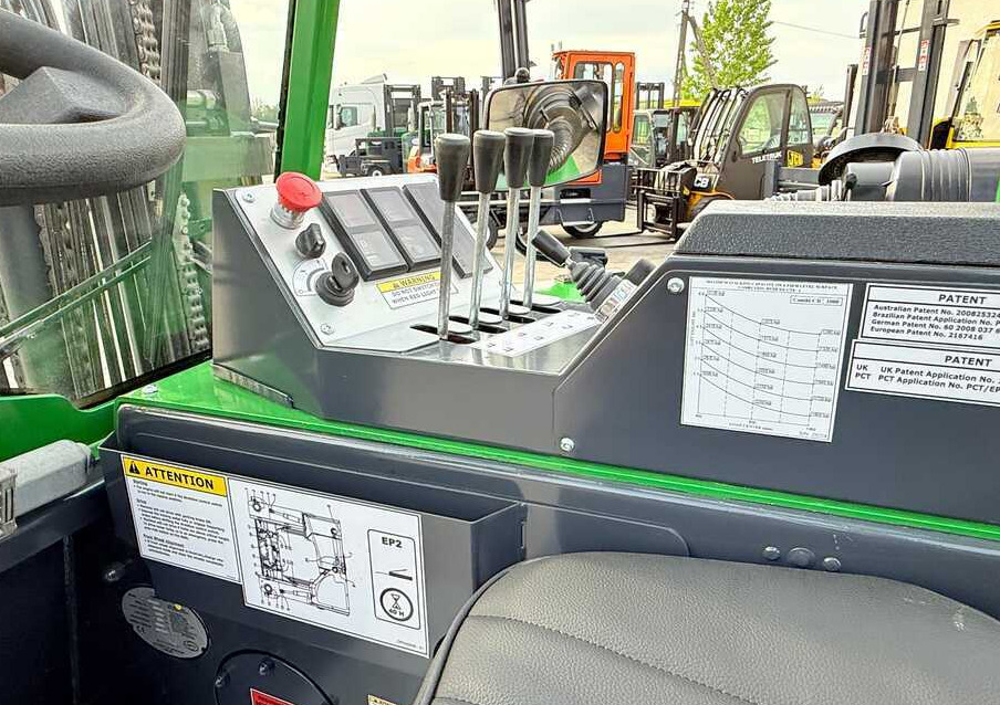 4-suunaline lükandmastiga tõstuk Combilift C3000CB / LPG / TRIPLEX – 6500MM / FREE LIFT / FORK POSITIONER / SIDE SHIFT / EXCELLENT CONDITION: pilt 15