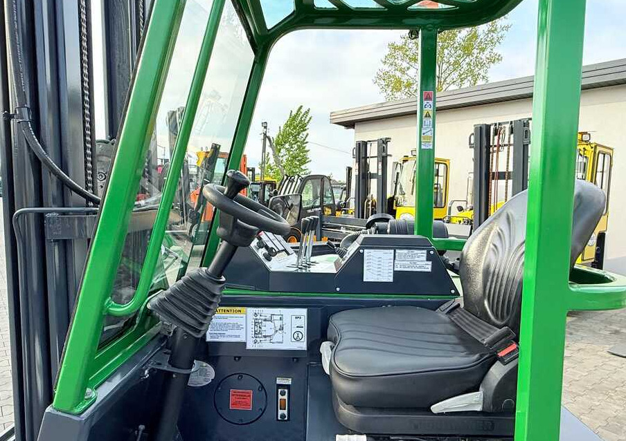 4-suunaline lükandmastiga tõstuk Combilift C3000CB / LPG / TRIPLEX – 6500MM / FREE LIFT / FORK POSITIONER / SIDE SHIFT / EXCELLENT CONDITION: pilt 16