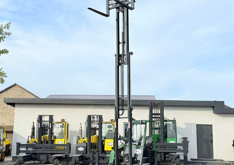 4-suunaline lükandmastiga tõstuk Combilift C3000CB / LPG / TRIPLEX – 6500MM / FREE LIFT / FORK POSITIONER / SIDE SHIFT / EXCELLENT CONDITION: pilt 20
