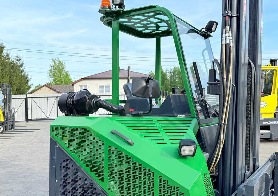 4-suunaline lükandmastiga tõstuk Combilift C3000CB / LPG / TRIPLEX – 6500MM / FREE LIFT / FORK POSITIONER / SIDE SHIFT / EXCELLENT CONDITION: pilt 7