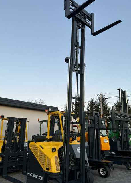 Combilift C3000CB-Triplex 4900mm -2015 year - 4-suunaline lükandmastiga tõstuk: pilt 1 Combilift C3000CB-Triplex 4900mm -2015 year - 4-suunaline lükandmastiga tõstuk: pilt 1
