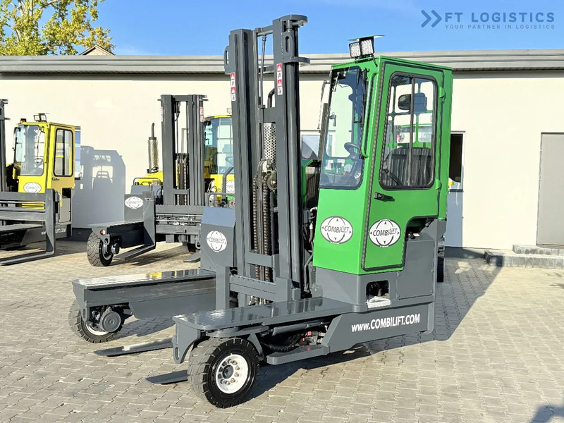 Combilift C4000 / DIESEL / DUPLEX 4100MM / FREE LIFT / SIDE SHIFT / FULL CABIN / EXCELLENT CONDITION / Wide range of four-way and side loa - 4-suunaline lükandmastiga tõstuk: pilt 1 Combilift C4000 / DIESEL / DUPLEX 4100MM / FREE LIFT / SIDE SHIFT / FULL CABIN / EXCELLENT CONDITION / Wide range of four-way and side loa - 4-suunaline lükandmastiga tõstuk: pilt 1